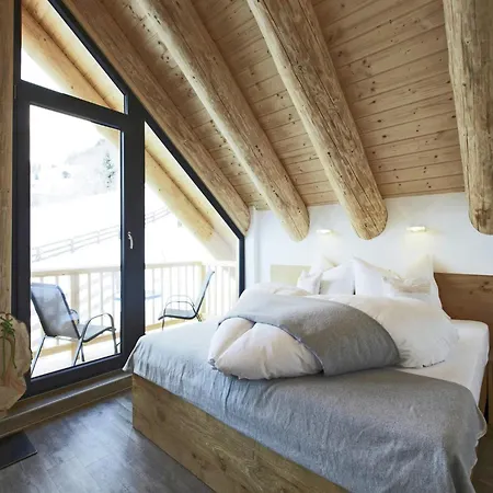 Cosy, Modern Canadian Wooden Σαλέ