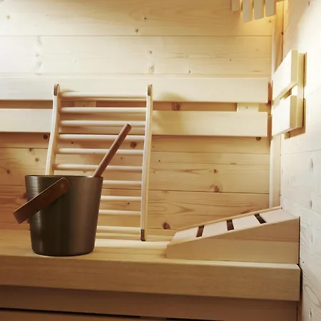 شاليه Cosy, Modern Canadian Wooden *